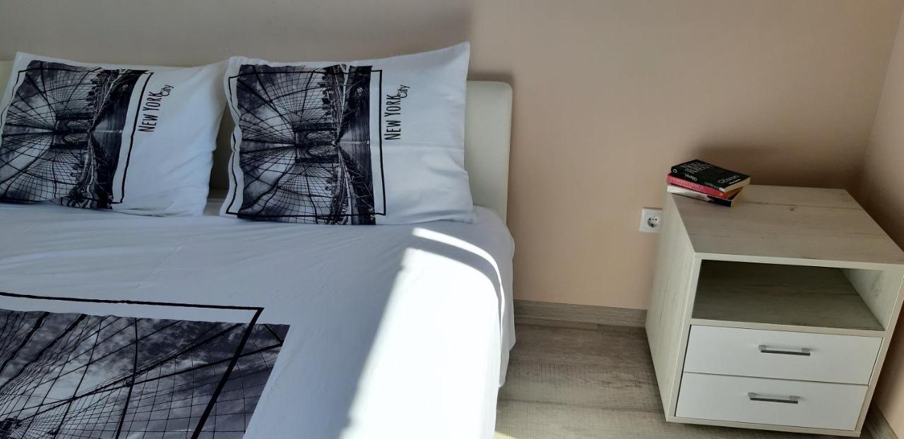 Lux Apartman Čačak Dış mekan fotoğraf